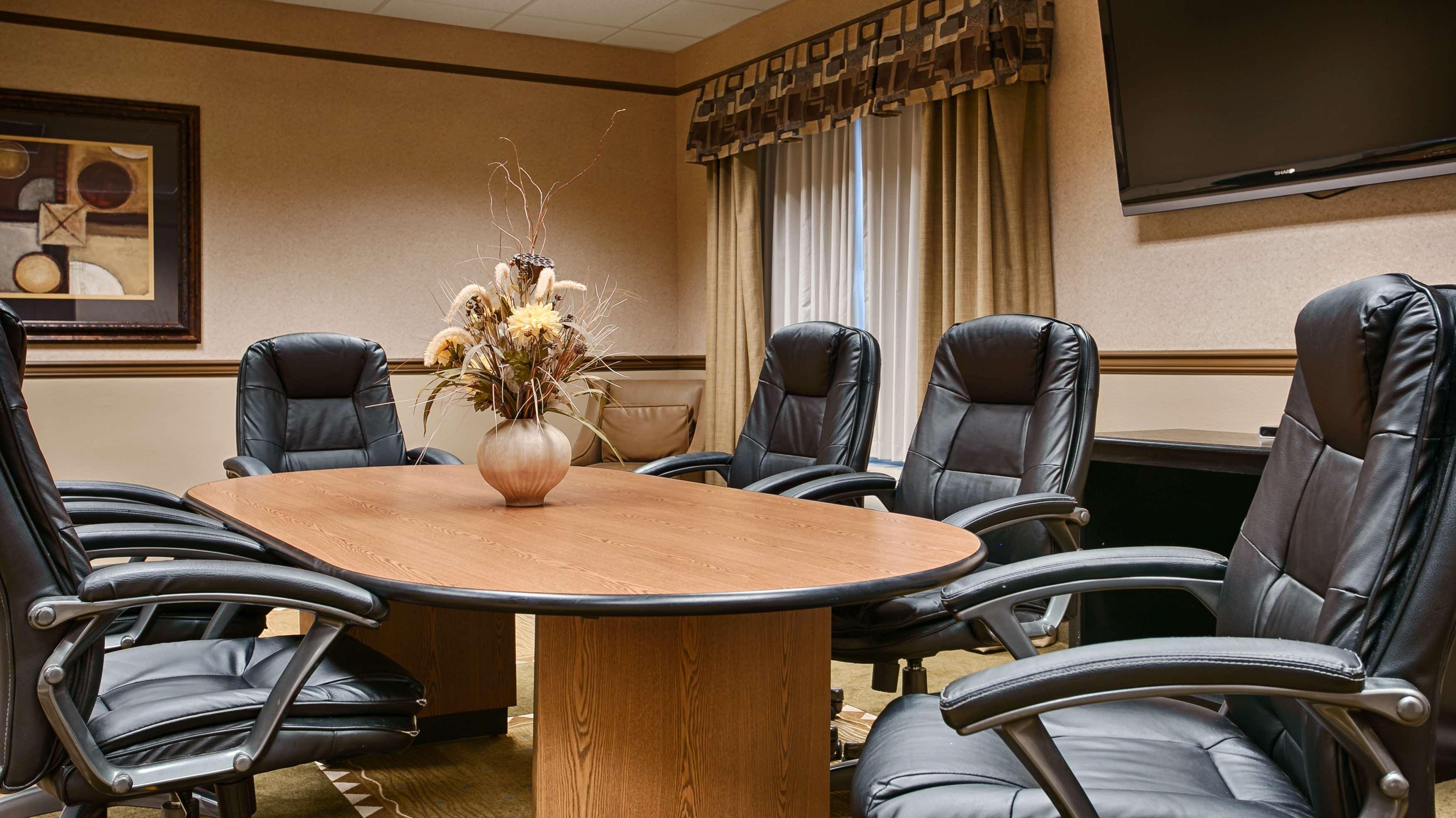 Western Montezuma And 3* Las Vegas